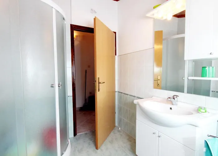 Apartman By The Sea Brgulje, Molat - 6250 *