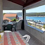 Lägenhet By The Sea Brgulje, Molat - 6250